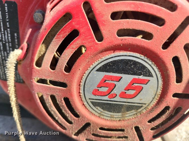 image for item MW9679 (5) water pumps