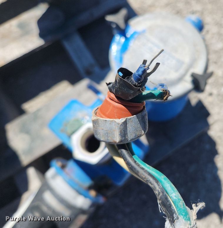 image for item MW9679 (5) water pumps