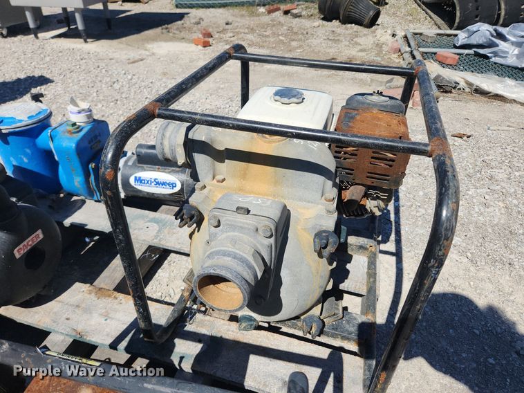 image for item MW9679 (5) water pumps