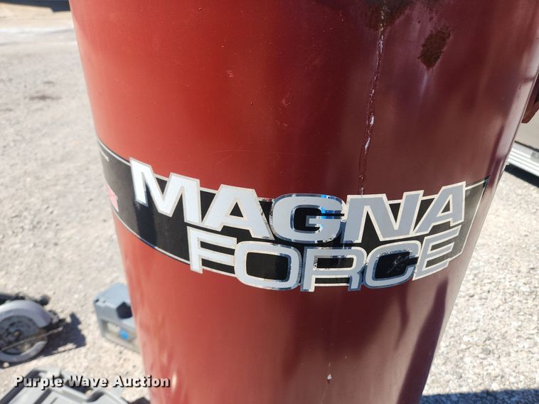 image for item MW9681 Tools