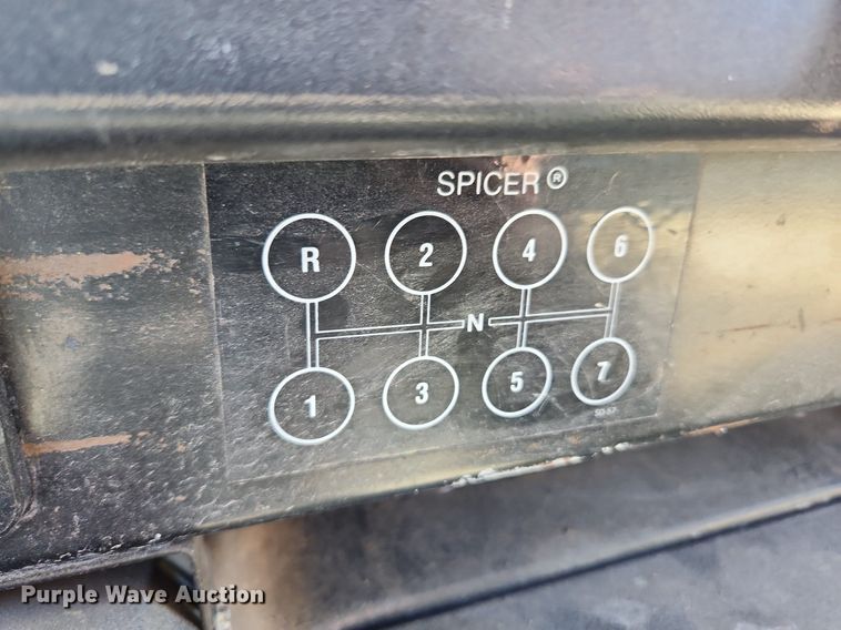 image for item MW9683 1990 International 7100  dump truck