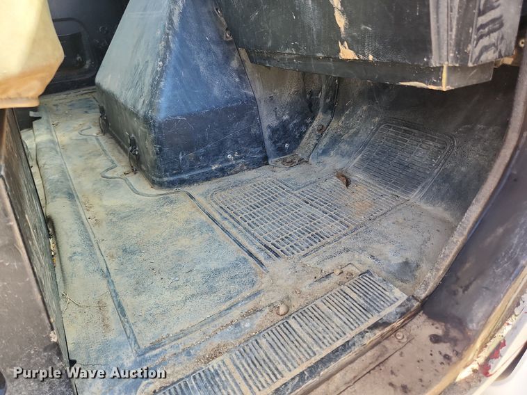 image for item MW9683 1990 International 7100  dump truck