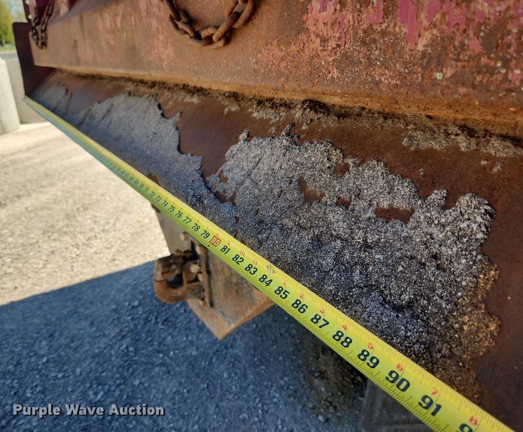 image for item MW9683 1990 International 7100  dump truck