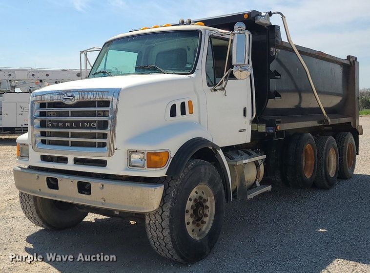 image for item MX9655 2005 Sterling L7500  dump truck