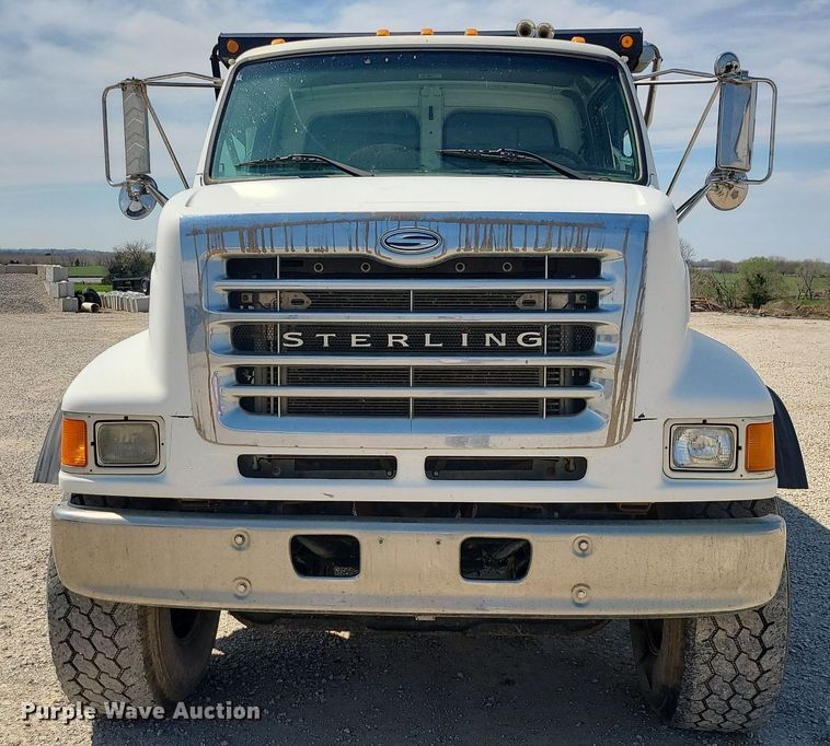 image for item MX9655 2005 Sterling L7500  dump truck