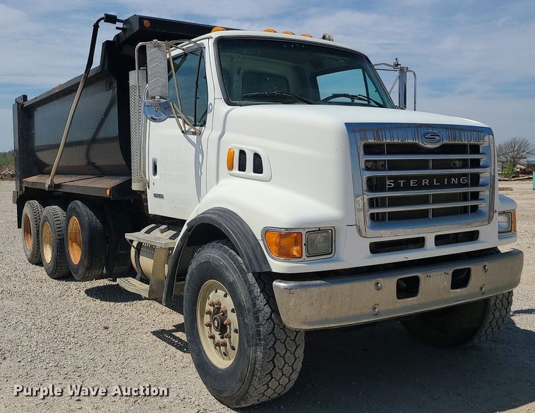 image for item MX9655 2005 Sterling L7500  dump truck