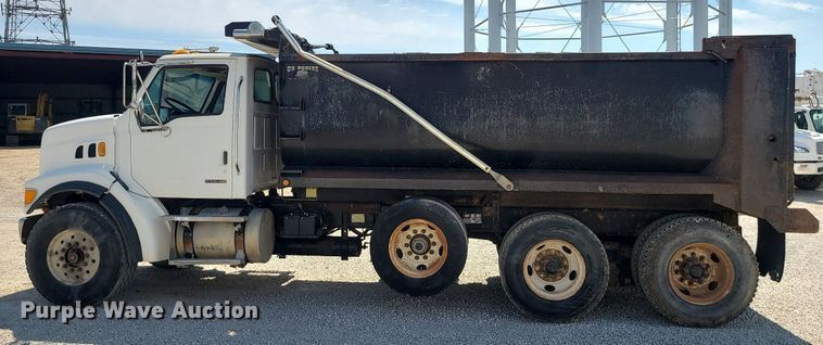 image for item MX9655 2005 Sterling L7500  dump truck