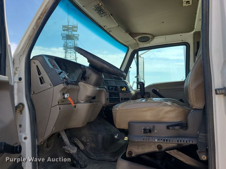 image for item MX9655 2005 Sterling L7500  dump truck