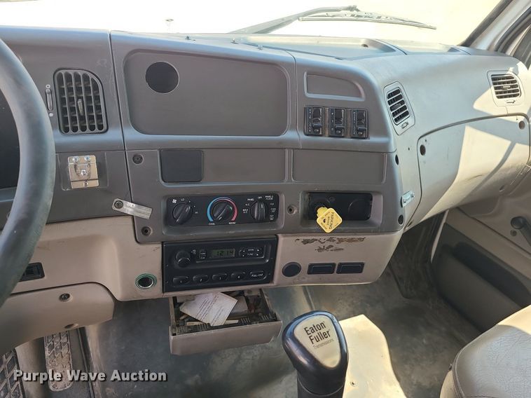 image for item MX9655 2005 Sterling L7500  dump truck