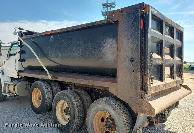 image for item MX9655 2005 Sterling L7500  dump truck