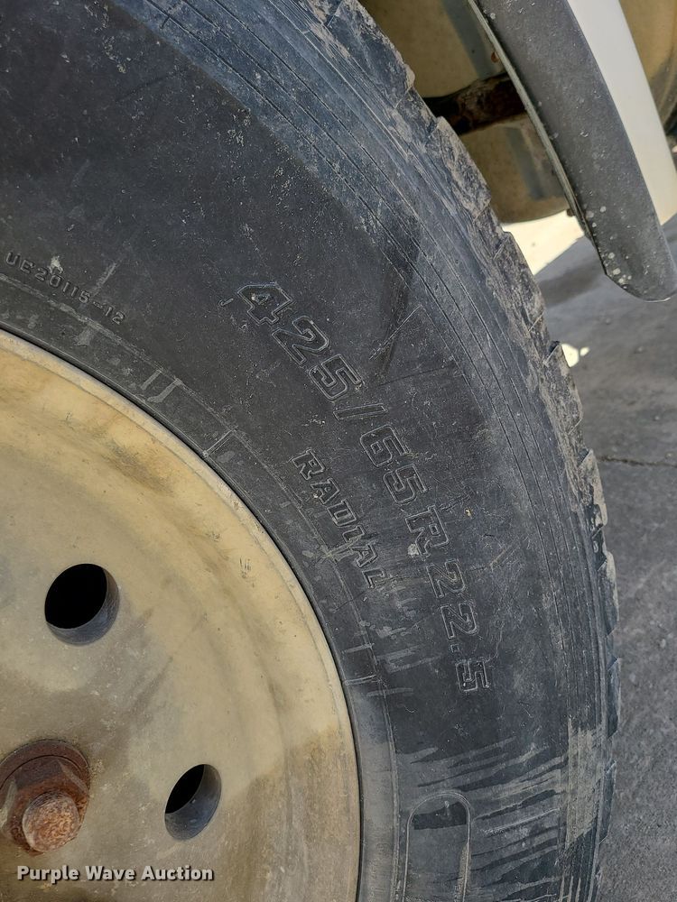 image for item MX9655 2005 Sterling L7500  dump truck