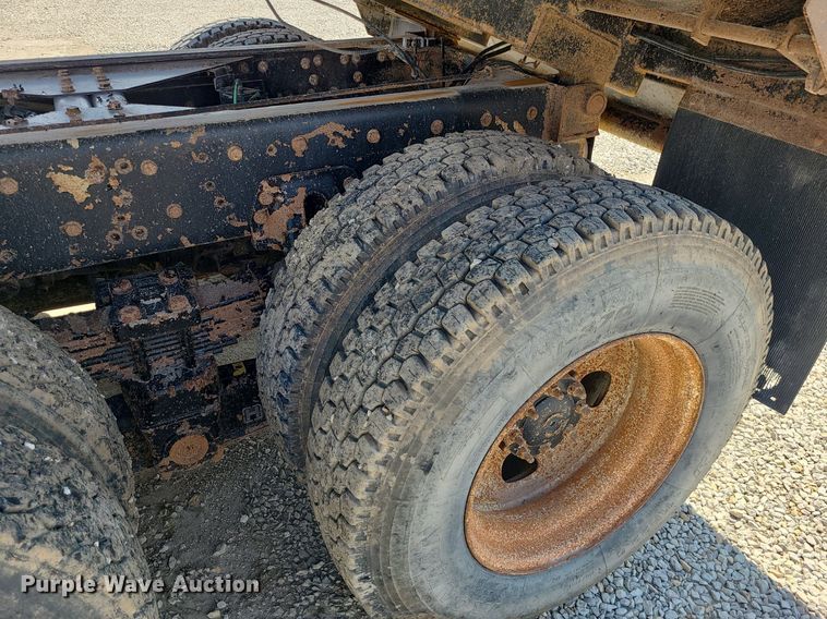 image for item MX9655 2005 Sterling L7500  dump truck