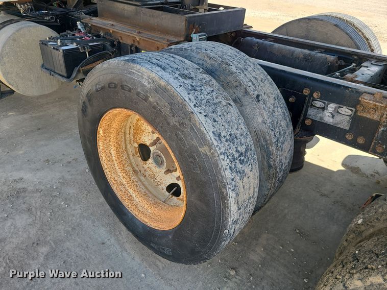 image for item MX9655 2005 Sterling L7500  dump truck