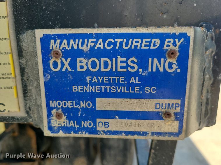 image for item MX9655 2005 Sterling L7500  dump truck