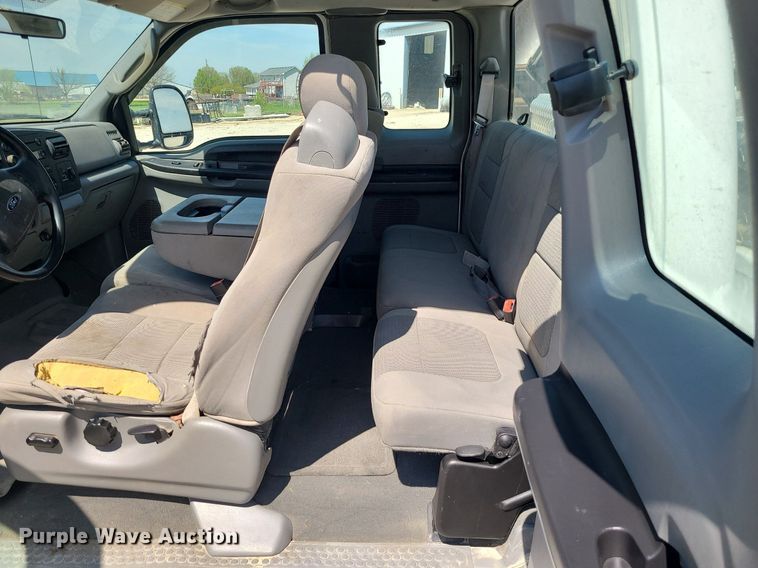 image for item MX9656 2007 Ford F250 Super Duty  SuperCab pickup truck