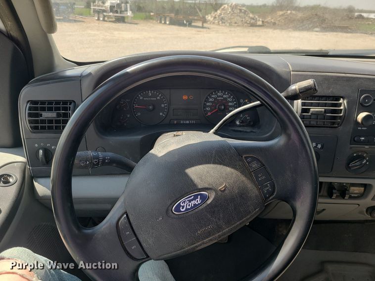 image for item MX9656 2007 Ford F250 Super Duty  SuperCab pickup truck