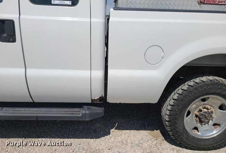 image for item MX9656 2007 Ford F250 Super Duty  SuperCab pickup truck