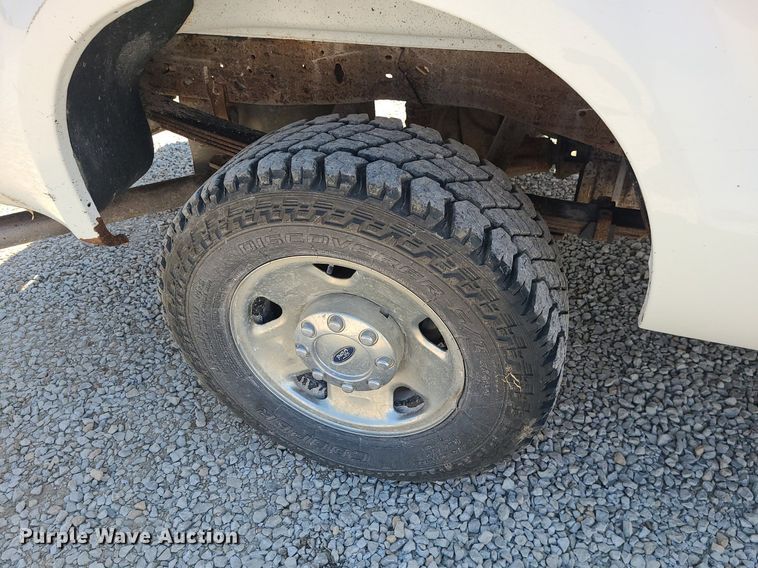 image for item MX9656 2007 Ford F250 Super Duty  SuperCab pickup truck