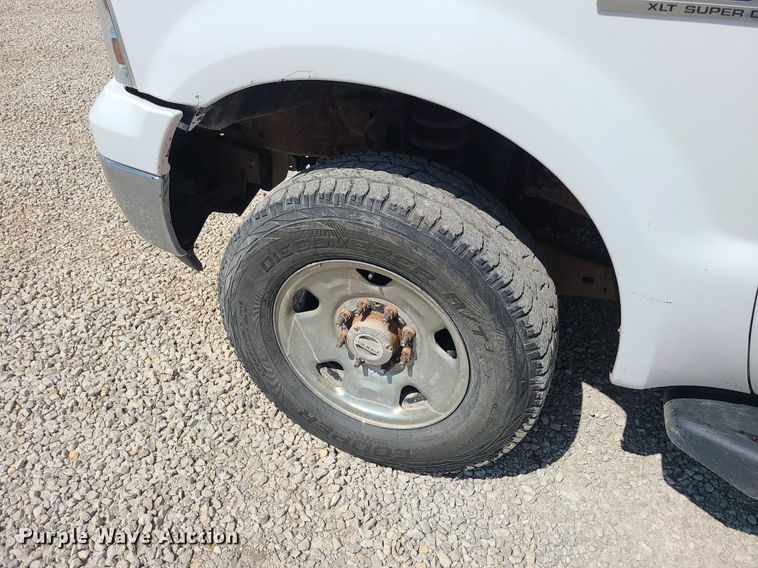 image for item MX9656 2007 Ford F250 Super Duty  SuperCab pickup truck