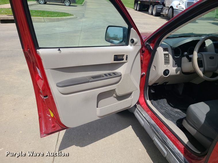 image for item MX9672 2009 Ford Escape  SUV