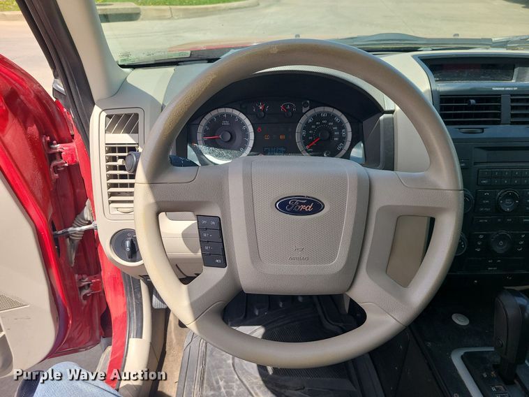 image for item MX9672 2009 Ford Escape  SUV