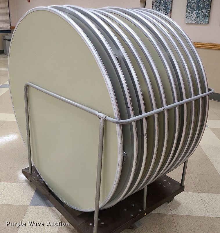 image for item MX9695 (10) 5' folding tables