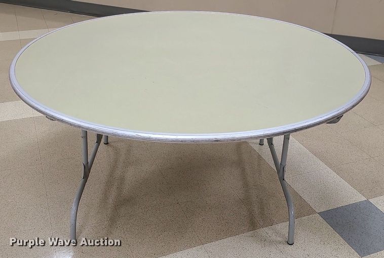 image for item MX9695 (10) 5' folding tables