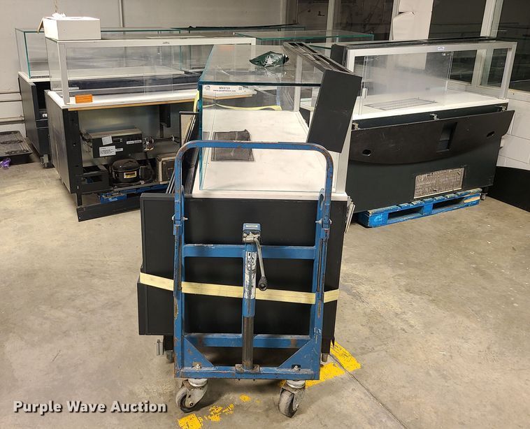 image for item MX9724 (4) refrigerated display cases