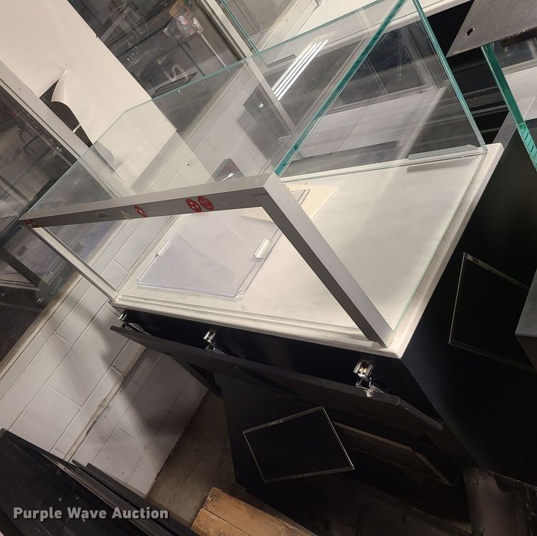 image for item MX9724 (4) refrigerated display cases