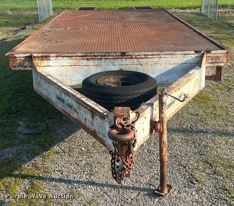 image for item MY9586 1989 Carrier King 1200  equipment trailer