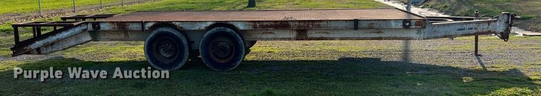image for item MY9586 1989 Carrier King 1200  equipment trailer