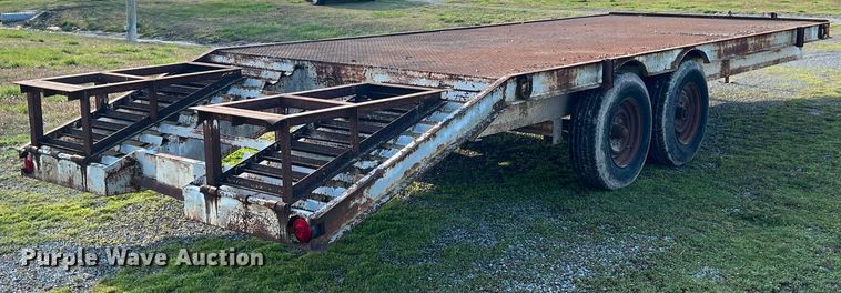 image for item MY9586 1989 Carrier King 1200  equipment trailer