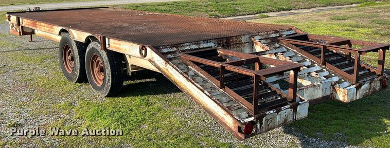 image for item MY9586 1989 Carrier King 1200  equipment trailer