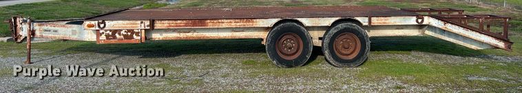 image for item MY9586 1989 Carrier King 1200  equipment trailer