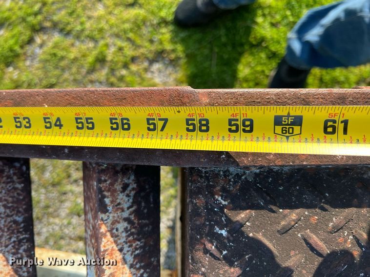 image for item MY9586 1989 Carrier King 1200  equipment trailer