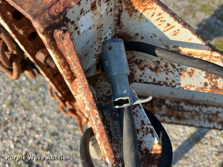 image for item MY9586 1989 Carrier King 1200  equipment trailer