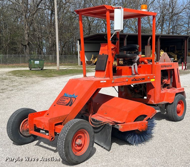 image for item MY9680 Waldon Sweepmaster  broom