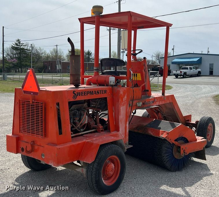 image for item MY9680 Waldon Sweepmaster  broom