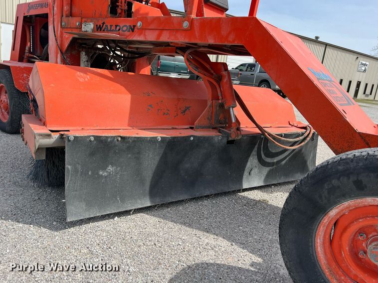 image for item MY9680 Waldon Sweepmaster  broom