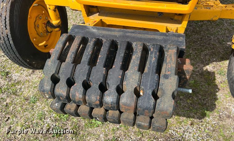 image for item MY9681 Case 485  tractor