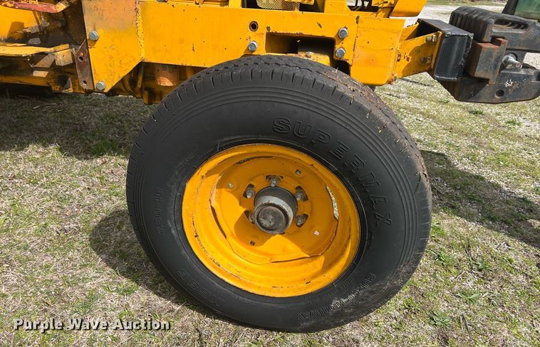 image for item MY9681 Case 485  tractor