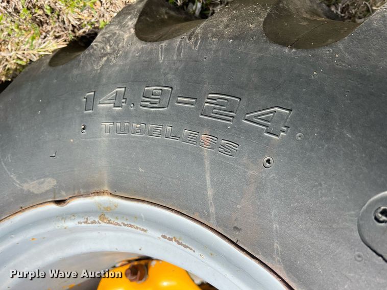 image for item MY9681 Case 485  tractor