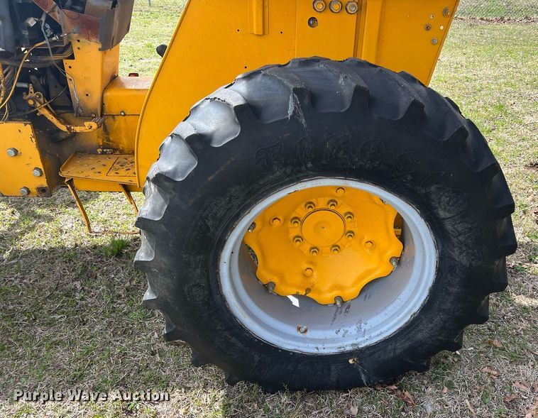 image for item MY9681 Case 485  tractor