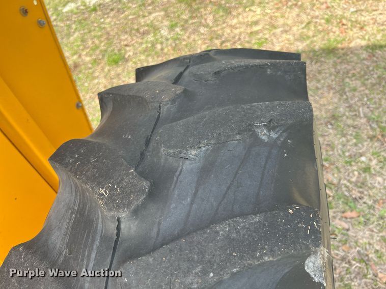 image for item MY9681 Case 485  tractor