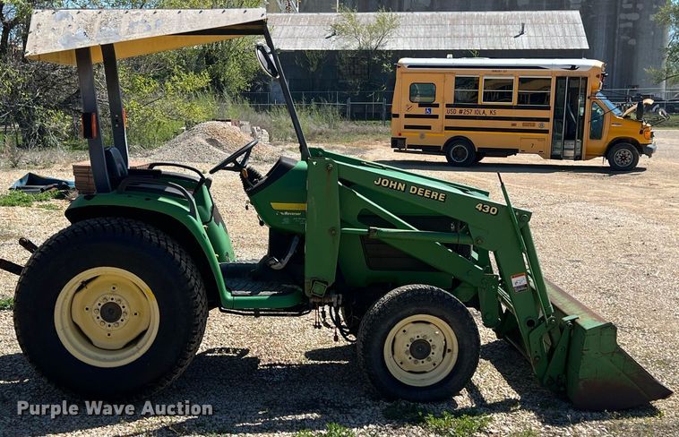 image for item MY9734 1999 John Deere 4300  tractor