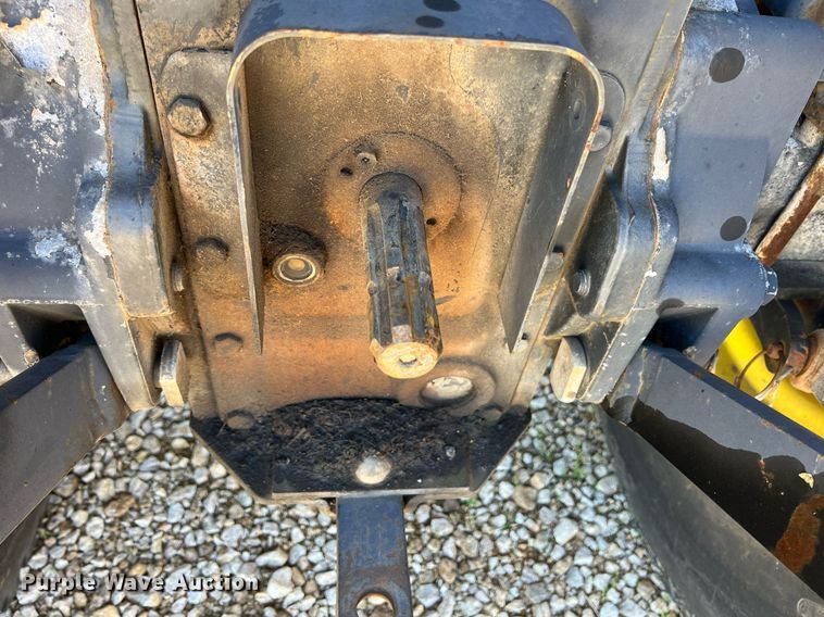 image for item MY9734 1999 John Deere 4300  tractor