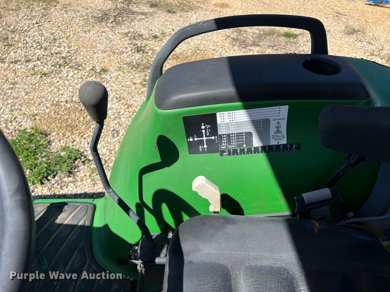 image for item MY9734 1999 John Deere 4300  tractor