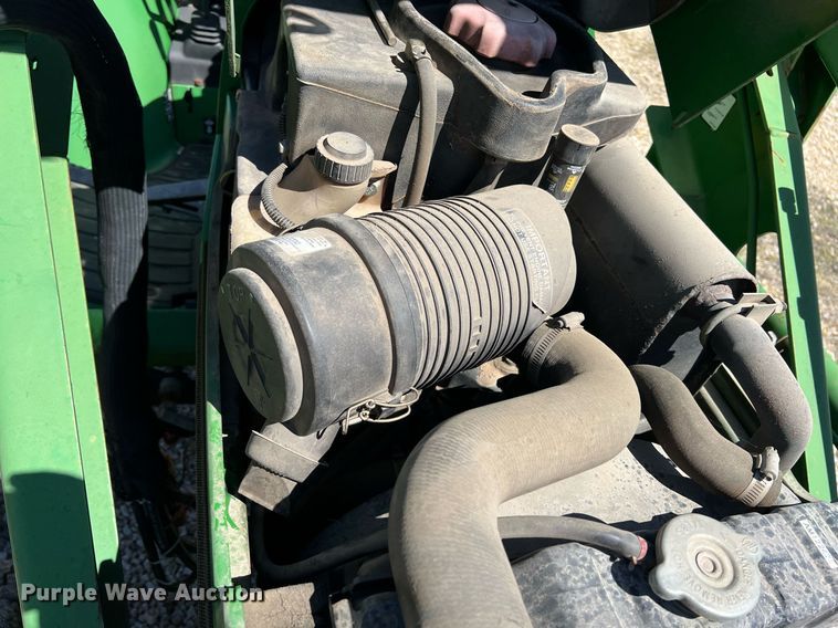 image for item MY9734 1999 John Deere 4300  tractor