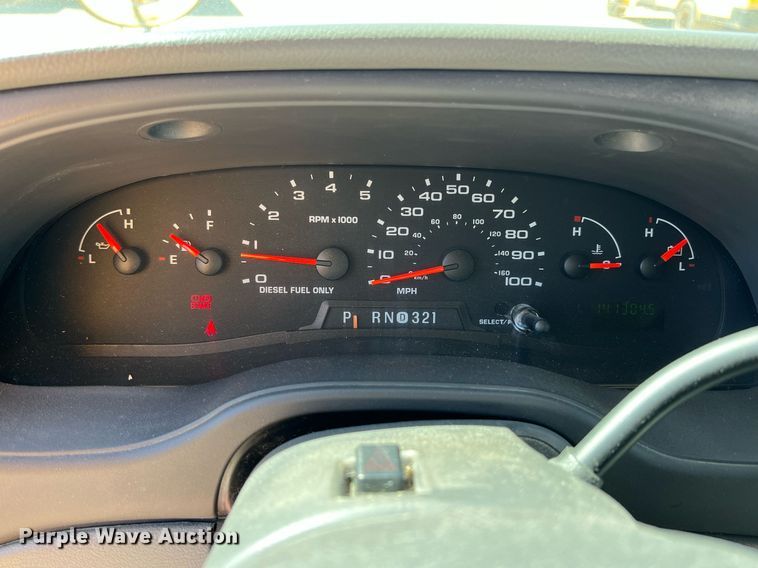 image for item MY9735 2006 Ford E450 Super Duty  school bus