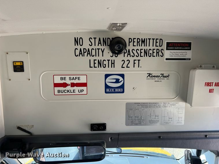 image for item MY9735 2006 Ford E450 Super Duty  school bus